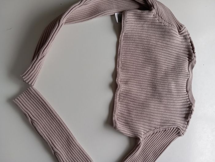 Haut Bershka taille s - photo numéro 3