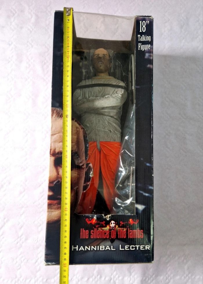 Figurine Neca The Silence of the Lambs / le silence des agneaux, Hannibal Lecter 18" Talking Figure - photo numéro 7