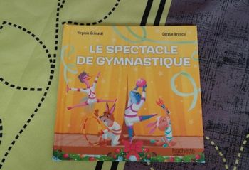 Livre le spectacle de gymnastique