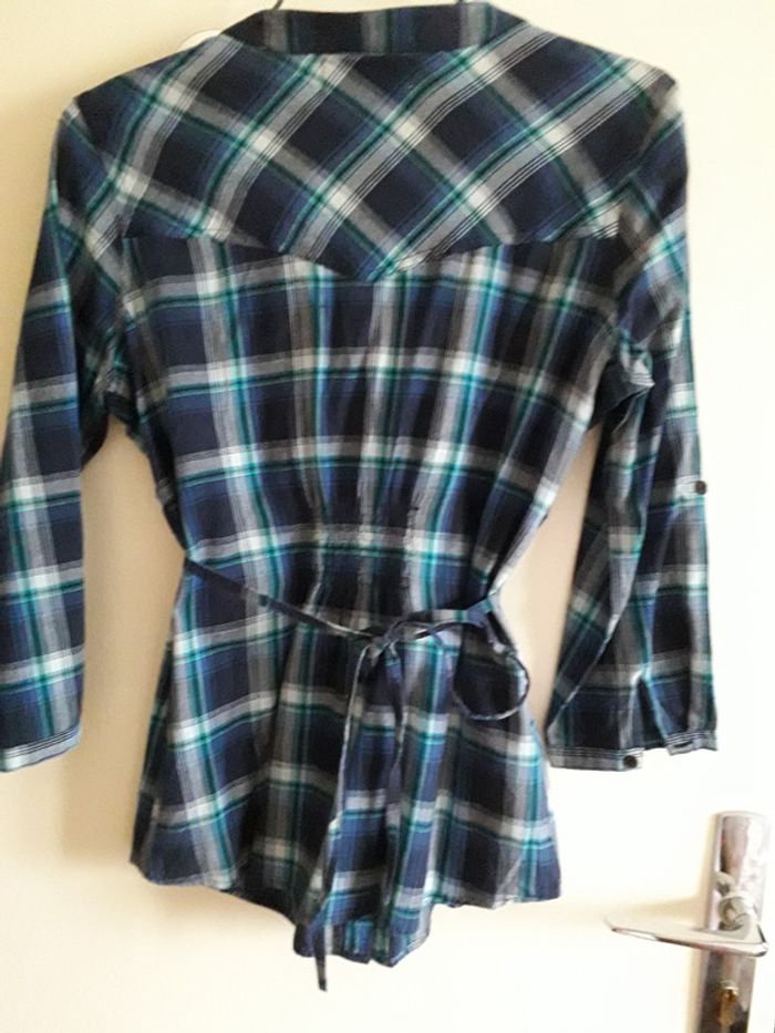 chemise Jennyfer taille M - photo numéro 2