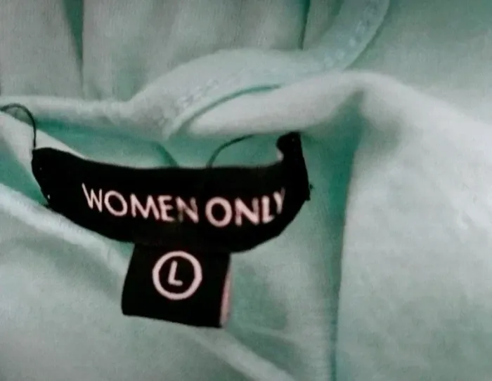 Haut vert amande Women Only Taille L Neuf - photo numéro 2
