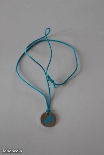 Collier  feuille de chêne