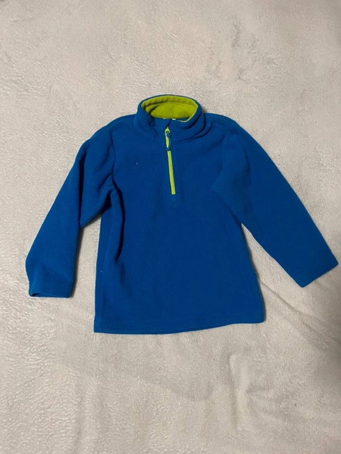 Lot de vêtements taille 4 ans - photo numéro 5