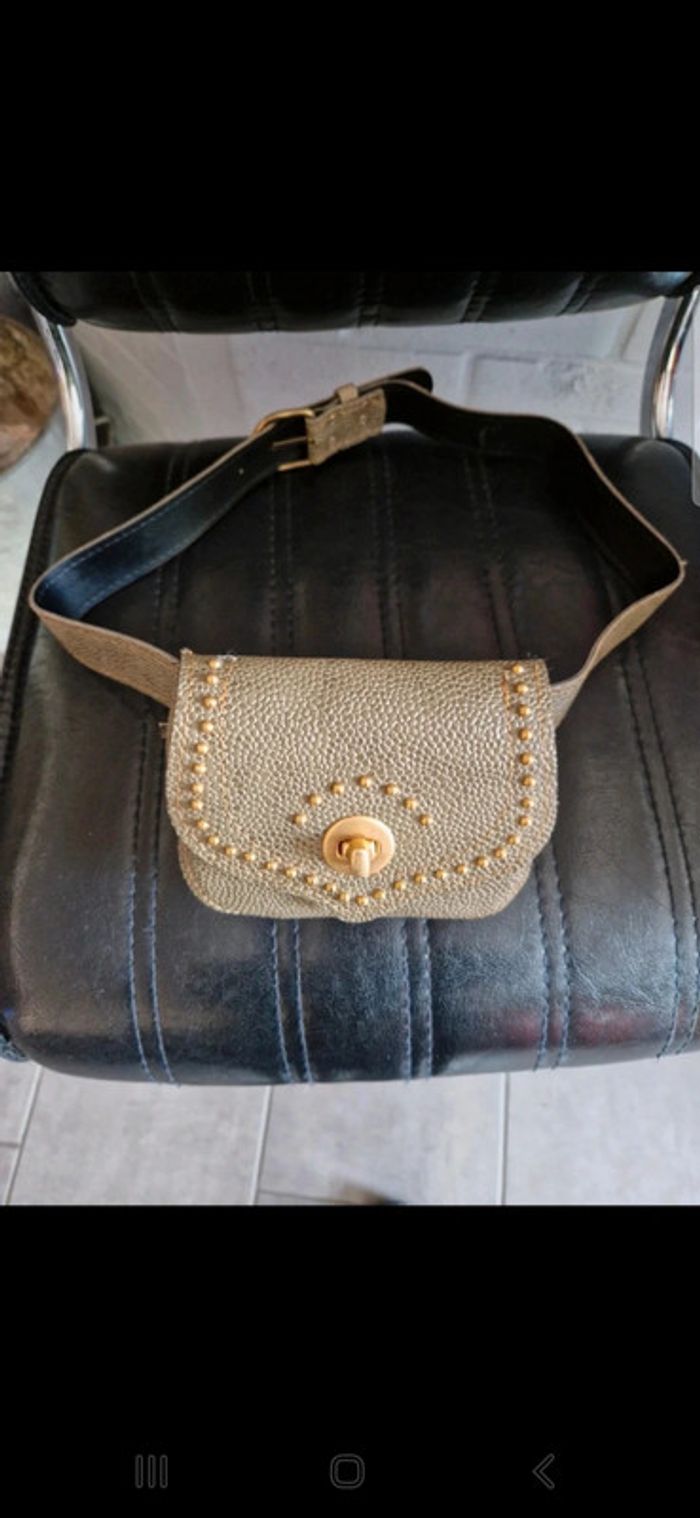 Pochette avec ceinture - photo numéro 4