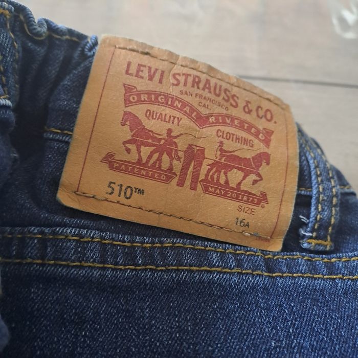 Lot jean Levi's - photo numéro 6