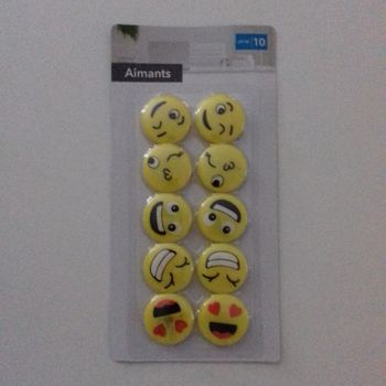 Lot 10 aimants Smiles - T.3,5cm X10 - Neuf