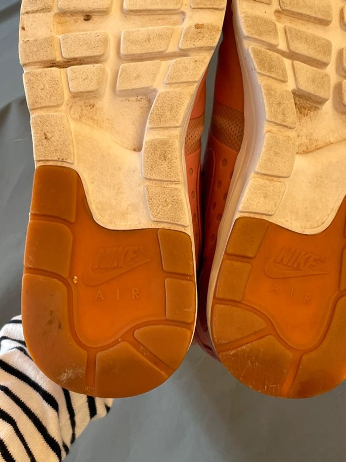 Basket nike zéro rose - photo numéro 7