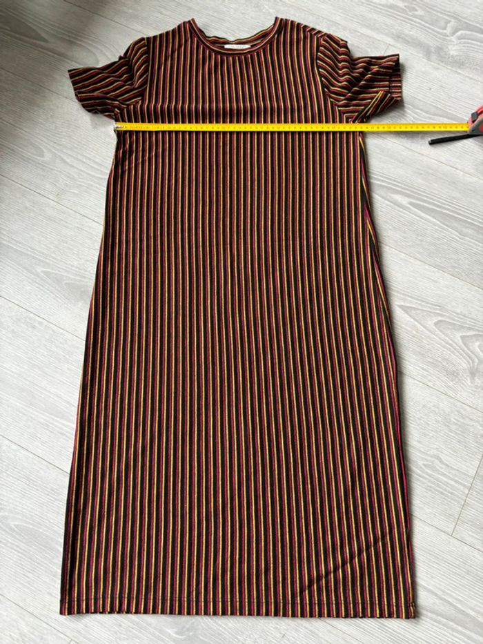 Robe Zara taille 38 - photo numéro 4