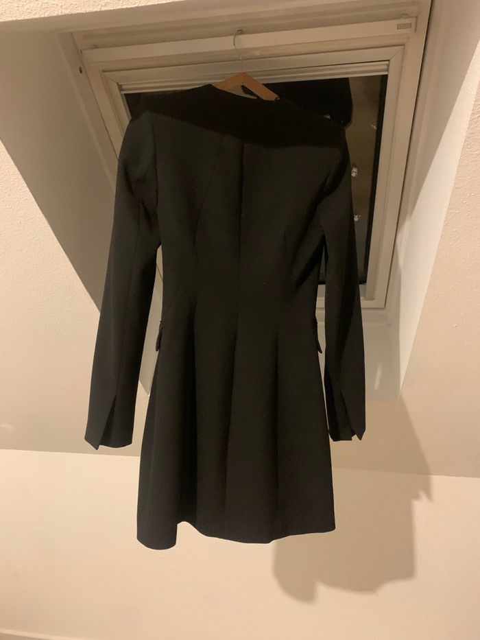 Robe noir blazer - photo numéro 4