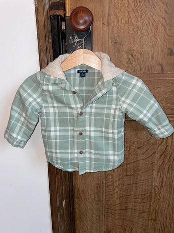 Chemise manches longues à capuche