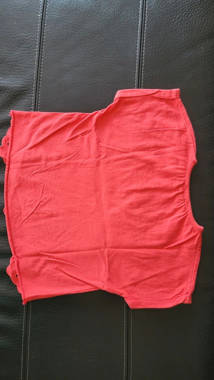Haut ou Teeshirt 7-8 ans. - photo numéro 5