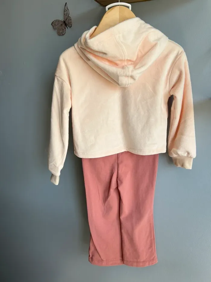Ensemble jogging Nike fille 24 mois neuf - photo numéro 4