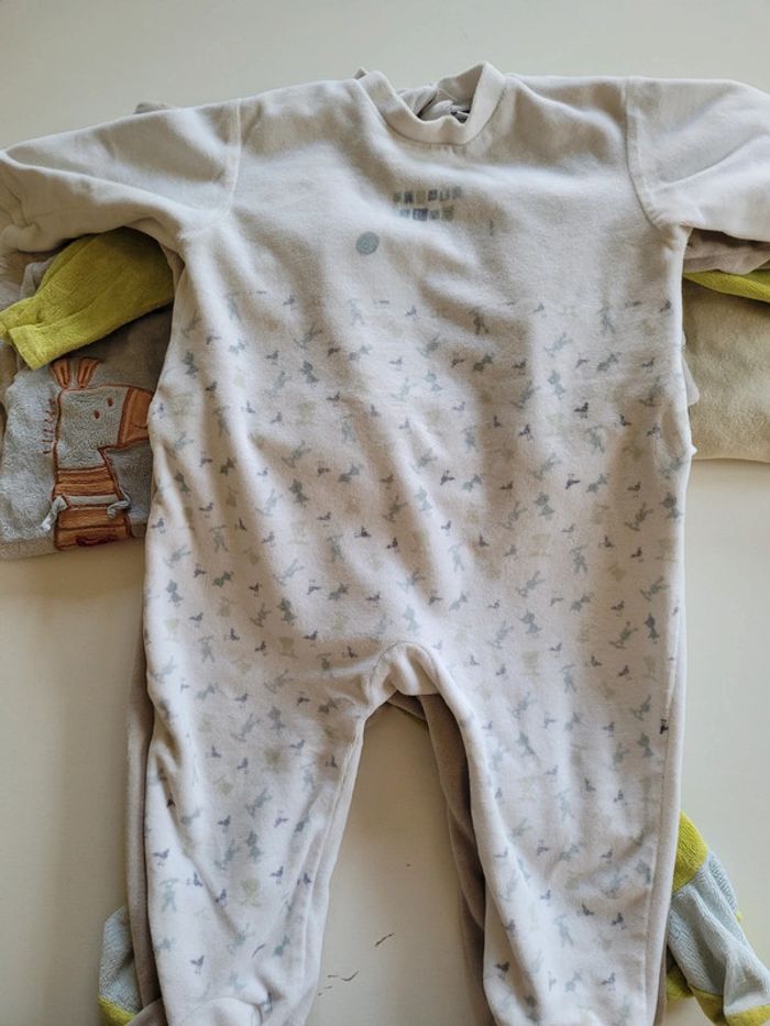 Lot 5 pyjamas - 18 mois - photo numéro 6