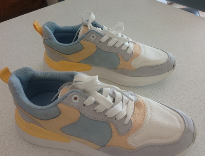 Basket femme neuve - photo numéro 4