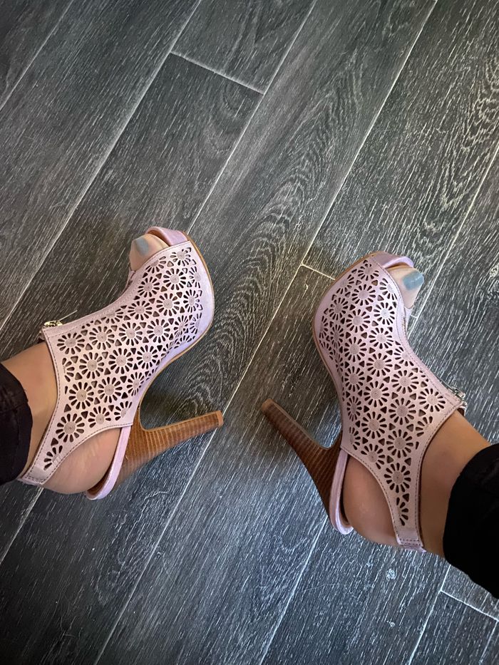 Chaussure à talon de qualité