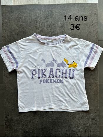 T-shirt pikachu