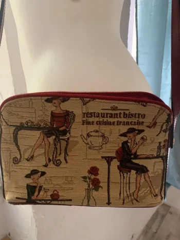 Sac à main vintage modèles cocktail girl parisiennes
