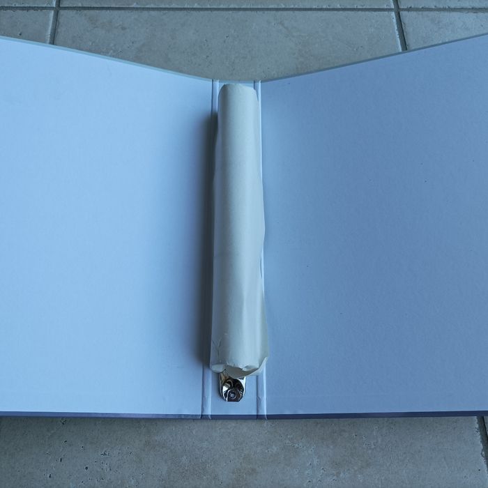 Classeur A4 4 anneaux - photo numéro 2
