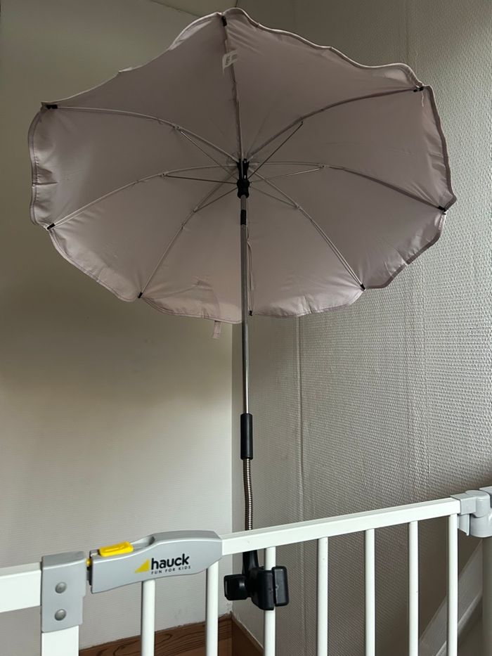 Ombrelle poussette - photo numéro 4