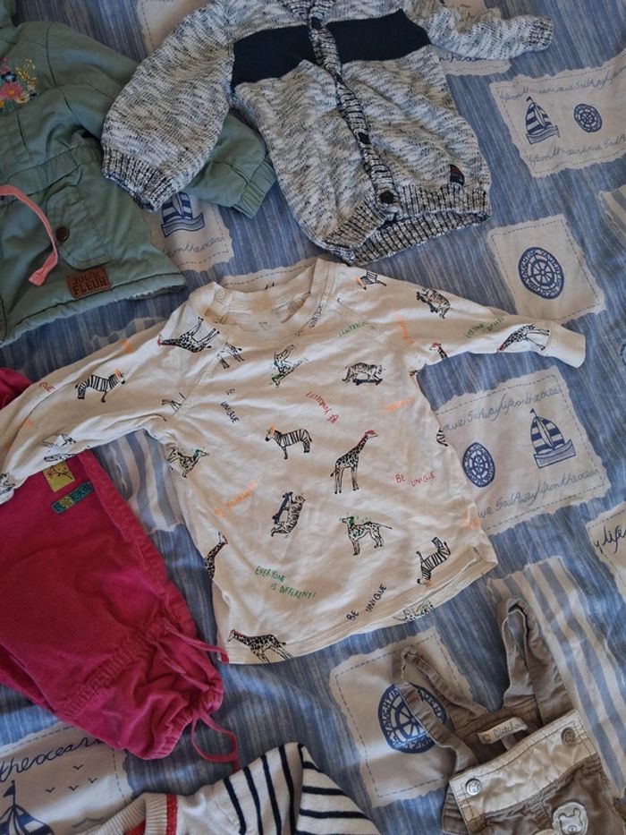 Lot vêtements fille et mixte 9 mois - photo numéro 4