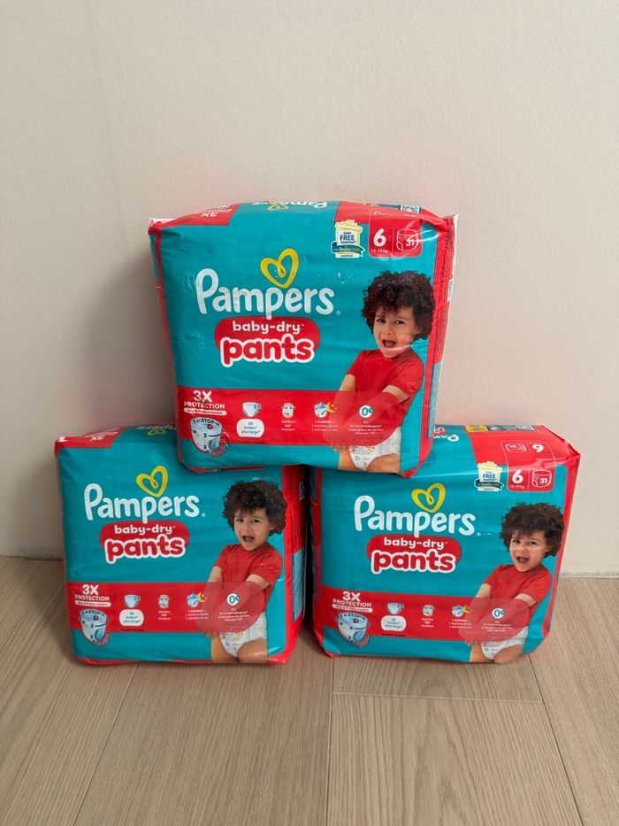 93 couches culottes Pampers pants baby dry taille 6