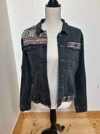 Veste en jean noir avec broderies - taille L/40
