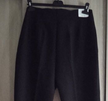 Beau pantalon à pinces couleur noir