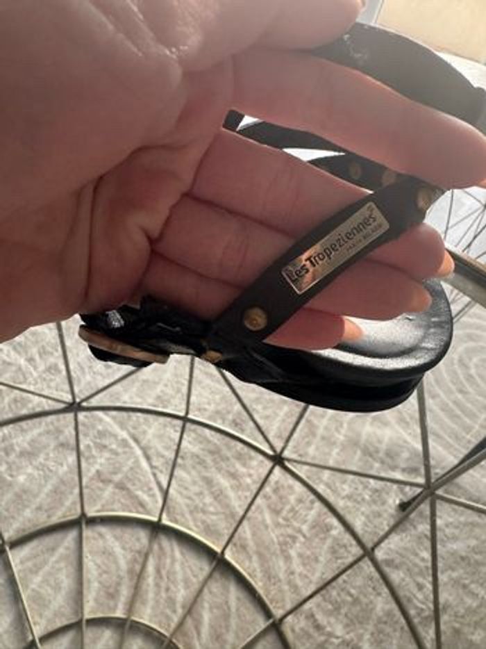 Sandales Les Tropeziennes Noires T 37 - photo numéro 3