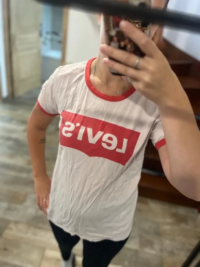 T-shirt Lévis - photo numéro 2