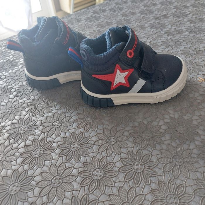 Basket bébé à scratch