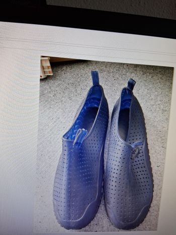 Chausson aquatique bleu " P- 40