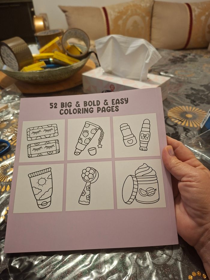 Livre coloriage enfants neuf prix 2 euro - photo numéro 2