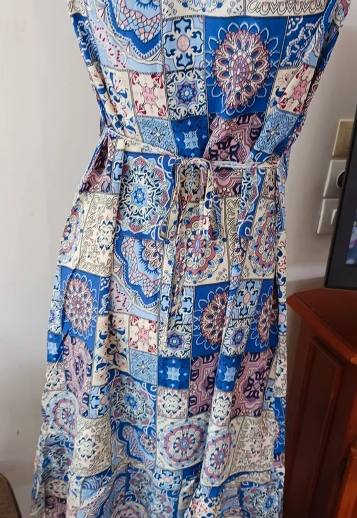 Robe longue taille 38/40 m/l h&john s - photo numéro 4