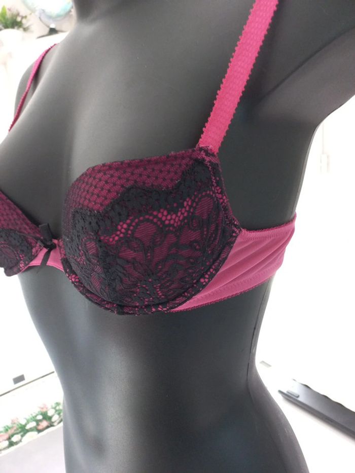 Soutien gorge - photo numéro 2