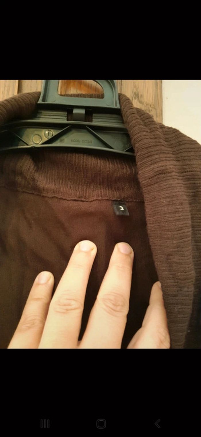 Pull col boule ou à mettre sur les épaules dénudées taille 3 - photo numéro 2