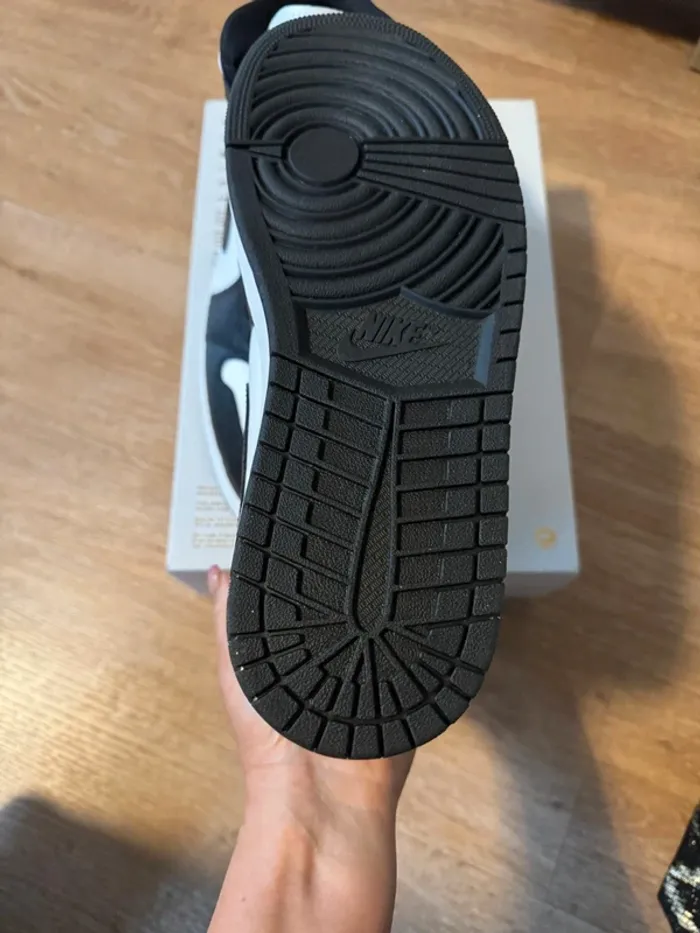 Baskets sneakers montantes Nike air Jordan - photo numéro 7