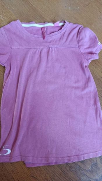 T shirt rose