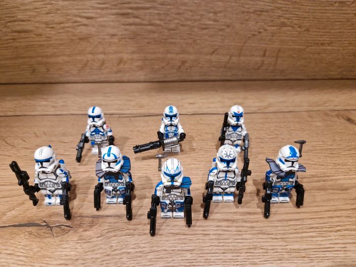 Figurines type lego Escouade de 8 clones de la 501ème dont le commandant Rex star wars - photo numéro 10