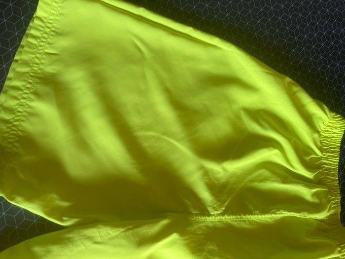 Short garçon jaune 14 ans - photo numéro 7
