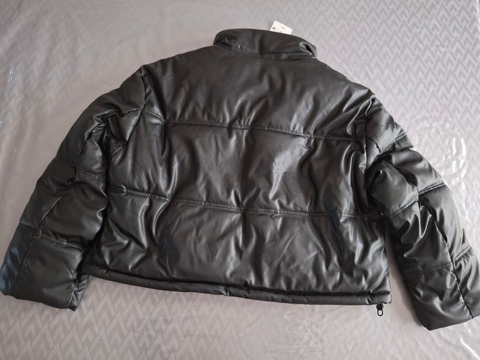 Doudoune NEUVE - photo numéro 4