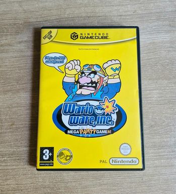 Wario Ware Inc : Mega Party Game$ Nintendo Gamecube
