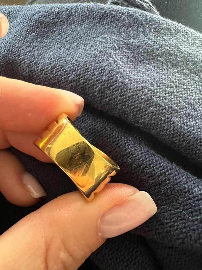 Bague dorée et strass - photo numéro 4