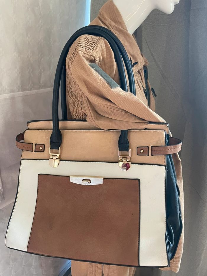 Sac New Look tricolore – élégant et pratique - photo numéro 2