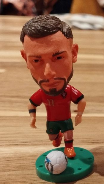 Petite figurine football neuve Bruno Fernandes Portugal