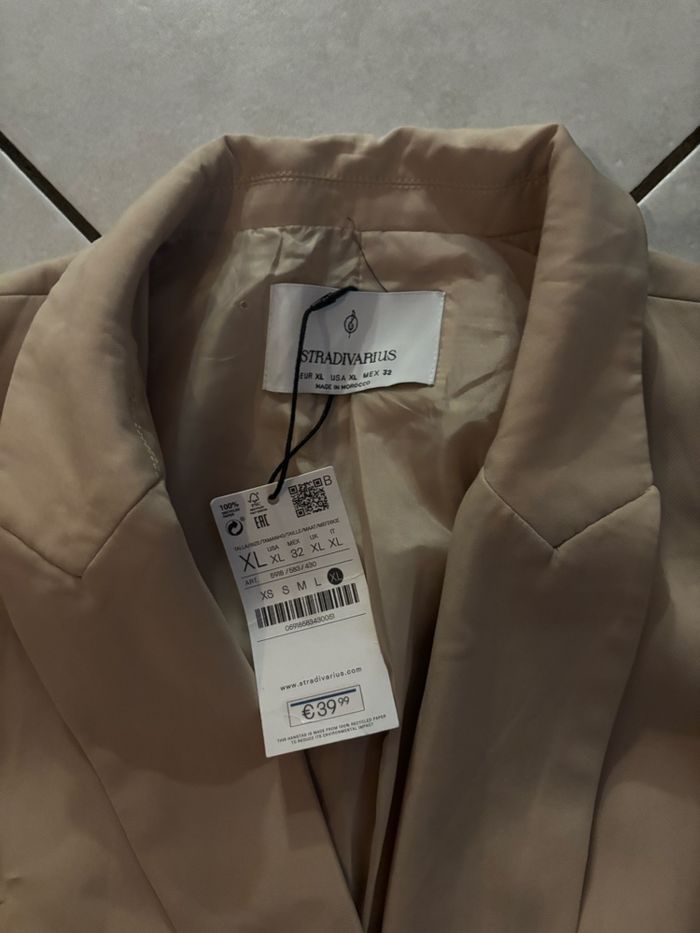 Veste neuve stradivarius