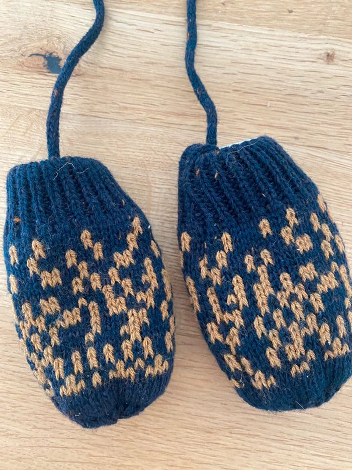 Moufles bébé - photo numéro 3