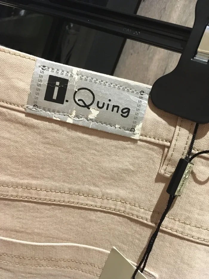 Superbe pantalon jamais porté en 42 avec étiquettes - photo numéro 7