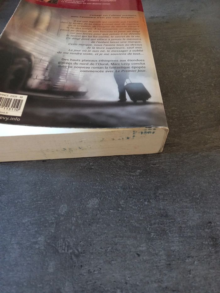 Lot de 2 livres. Marc Levy - photo numéro 6