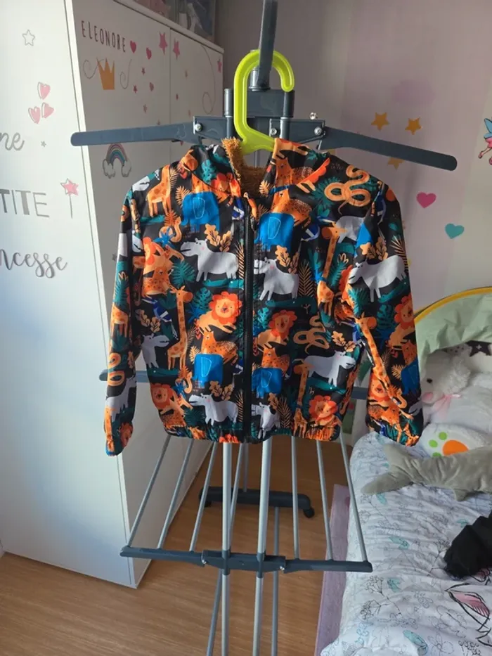 Blouson doubler shein taille 5 ans - photo numéro 3