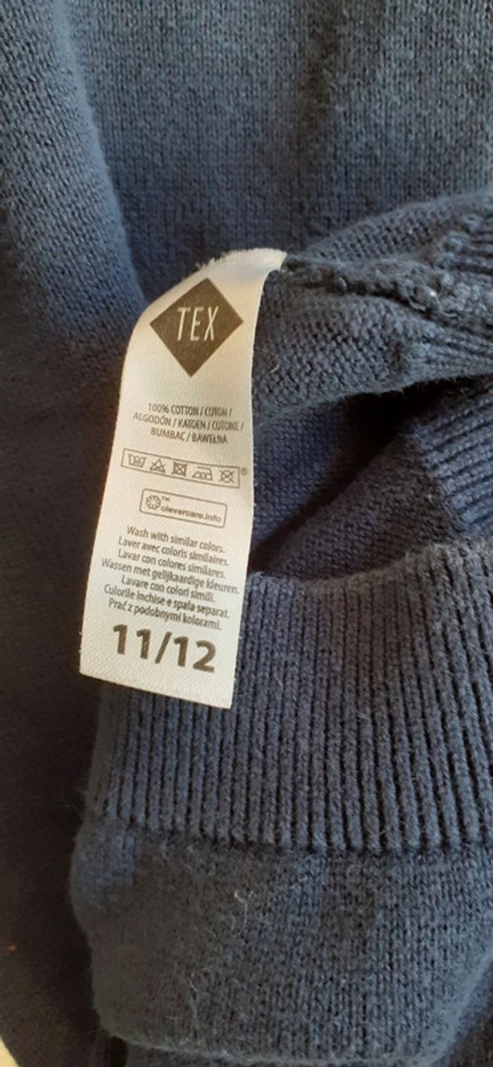 Pull bleu marine 12 ans T ex - photo numéro 5